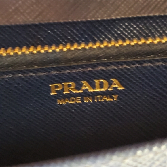 Prada Saffiano Long Wallet - Picture 10 of 12